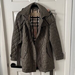 Burberry Quilted Coat in Dark Olive